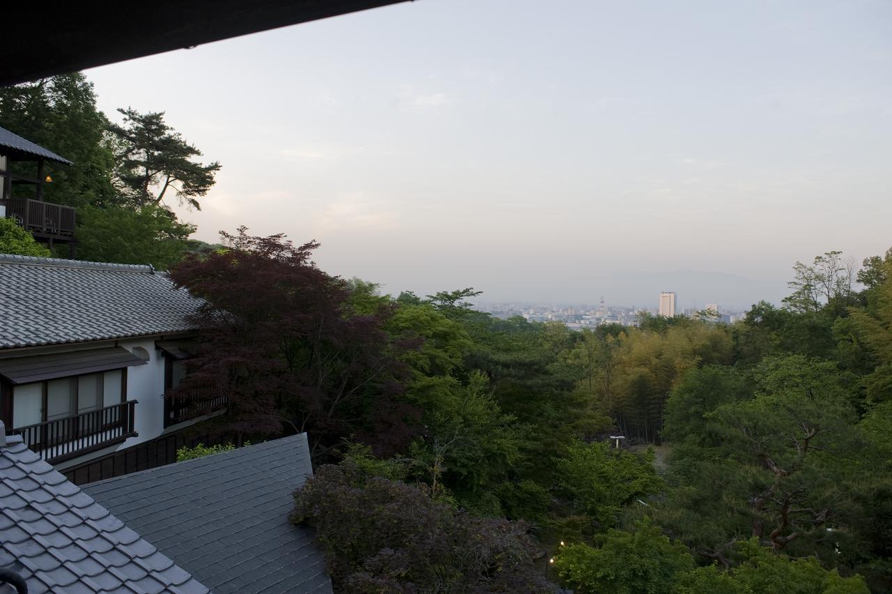 Takasaki Kannonyama Onsen Kinzanso酒店 外观 照片